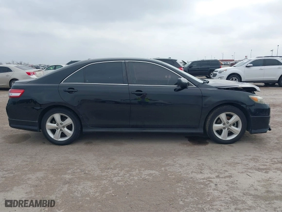 2011 Toyota Camry LE with VIN 4T1BK3EK0BU123111, listed as a IAAI auction lot 41533429 with 196,990 mi miles. Bid and sale history available at carsss.com. Image 13.