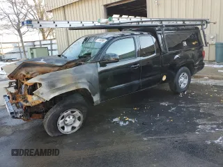 2023 Toyota Tacoma SR z VIN 3TYRZ5CN9PT033849, wystawiony jako Copart lot #88274775 z przebiegiem 9 999 999 mil mil oraz Szkoda całkowita • Salvage title. Historia ofert i sprzedaży dostępna na DreamBid. Obrazek 1.