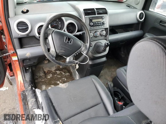 2004 Honda Element EX with VIN 5J6YH27654L034760, listed as a Copart auction lot 46329145 with 207,787 mi miles and Salvage Title. Bid and sale history available at DreamBid. Image 8.