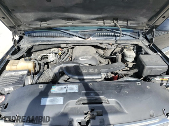 2003 Chevrolet Suburban LS with VIN 3GNEC16T03G150153, listed as a Copart auction lot 46333895 with 189,664 mi miles and Salvage Title. Bid and sale history available at carsss.com. Image 12.