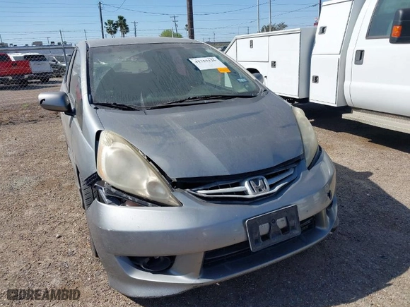 2009 Honda Fit Sport w/Navi with VIN JHMGE88619S020572, listed as a IAAI auction lot 41755126 with 202,358 mi miles. Bid and sale history available at carsss.com. Image 1.