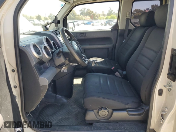 2005 Honda Element LX with VIN 5J6YH18305L000354, listed as a Copart auction lot 55852545 with 184,468 mi miles and Clean Title. Bid and sale history available at DreamBid. Image 7.