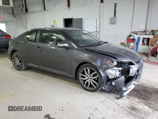 2016 Scion tC z VIN JTKJF5C75GJ022789, wystawiony jako Copart lot #54305435 z przebiegiem 49 007 mil mil oraz Szkody całkowita. Historia ofert i sprzedaży dostępna na DreamBid. Obrazek 4.