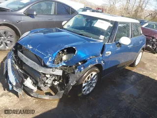2015 MINI Cooper Hardtop 4 Door with VIN WMWXS5C57FT827124, listed as a IAAI auction lot 41806392 with NaN miles. Bid and sale history available at carsss.com. Image 17.
