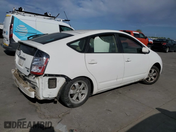 2004 Toyota Prius with VIN JTDKB20U340078473, listed as a Copart auction lot 52633955 with 146,932 mi miles and Salvage Title. Bid and sale history available at DreamBid. Image 3.