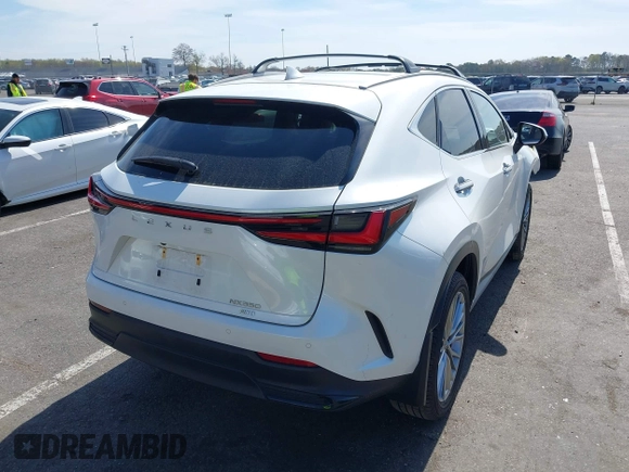 2024 Lexus NX 350 Luxury z VIN JTJHGCEZ9R2011147, wystawiony jako IAAI lot #42075605 z przebiegiem 30 153 mil mil oraz . Historia ofert i sprzedaży dostępna na DreamBid. Obrazek 4.