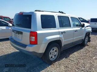 2013 Jeep Patriot Sport с VIN 1C4NJPBA7DD130017, выставлен на аукционе IAAI как лот 39474810 с пробегом 143 436 миль миль и . История ставок и продаж доступна на DreamBid. Изображение 4.