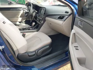 2019 Hyundai Sonata Sport with VIN 5NPE34AF3KH766494, listed as a IAAI auction lot 41677608 with 199,195 mi miles. Bid and sale history available at carsss.com. Image 5.