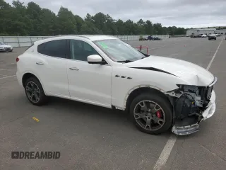 2017 Maserati Levante S with VIN ZN661YUL7HX225799, listed as a Copart auction lot 64947103 with 35,938 mi miles. Bid and sale history available at carsss.com. Image 4.