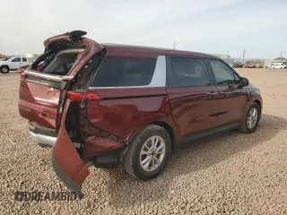2022 Kia Carnival LXS with VIN KNDNB4H39N6109664, listed as a Copart auction lot 84551334 with 38,454 mi miles and Salvage Title. Bid and sale history available at carsss.com. Image 3.