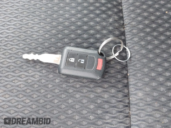 2018 Mitsubishi Outlander ES z VIN JA4AZ2A32JZ004749, wystawiony jako IAAI lot #42172216 z przebiegiem 95 533 mil mil oraz . Historia ofert i sprzedaży dostępna na DreamBid. Obrazek 11.