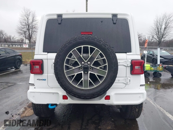 2024 Jeep Wrangler High Altitude z VIN 1C4RJXU6XRW209302, wystawiony jako IAAI lot #41116289 z przebiegiem 2 862 mil mil oraz . Historia ofert i sprzedaży dostępna na DreamBid. Obrazek 16.