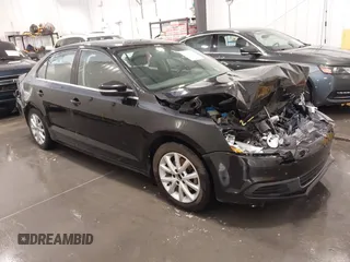 2014 Volkswagen Jetta SE with VIN 3VWD07AJ3EM437025, listed as a IAAI auction lot 42189870 with 96,530 mi miles and . Bid and sale history available at DreamBid. Image 1.