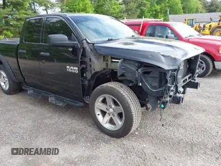 2013 Ram 1500 Express z VIN 1C6RR7FT8DS524425, wystawiony jako IAAI lot #42254594 z przebiegiem 144 602 mil mil oraz . Historia ofert i sprzedaży dostępna na DreamBid. Obrazek 1.