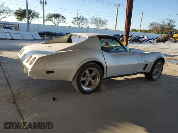 1976 Chevrolet Corvette with VIN 1Z37L6S446477, listed as a Copart auction lot 81751514 with 1,992 mi miles and Clean title. Bid and sale history available at DreamBid. Image 3.