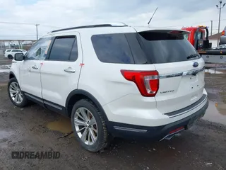 2018 Ford Explorer Limited with VIN 1FM5K8FH0JGC82723, listed as a IAAI auction lot 41983537 with 101,487 mi miles and . Bid and sale history available at carsss.com. Image 3.