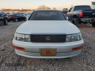 1992 Lexus LS z VIN JT8UF11E8N0111630, wystawiony jako Copart lot #87772565 z przebiegiem 178 699 mil mil oraz Tytuł czysty. Historia ofert i sprzedaży dostępna na DreamBid. Obrazek 5.