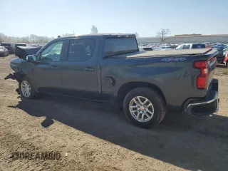 2020 Chevrolet Silverado 1500 LT with VIN 3GCUYDED2LG327240, listed as a Copart auction lot 53514135 with 142,062 mi miles and Salvage Title. Bid and sale history available at DreamBid. Image 2.