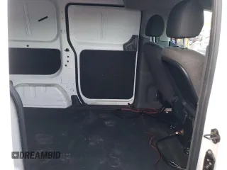 2021 Nissan NV200 SV z VIN 3N6CM0KN0MK691262, wystawiony jako Copart lot #83807244 z przebiegiem Nie podano mil oraz Szkoda całkowita • Salvage title. Historia ofert i sprzedaży dostępna na DreamBid. Obrazek 10.