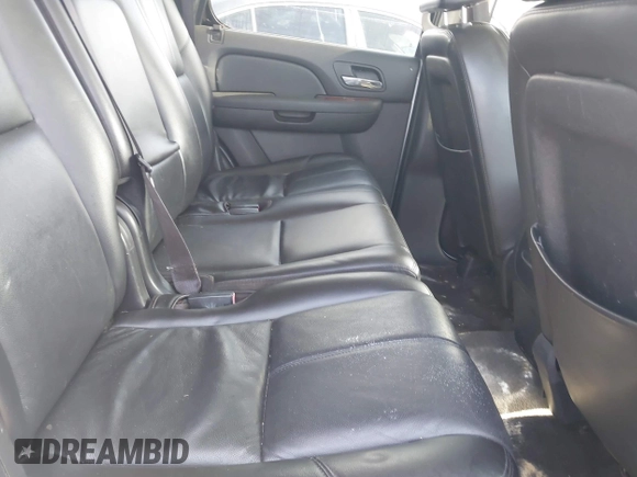 2007 Chevrolet Tahoe LT with VIN 1GNFC13J97R314853, listed as a IAAI auction lot 42684980 with 312,399 mi miles and . Bid and sale history available at DreamBid. Image 8.