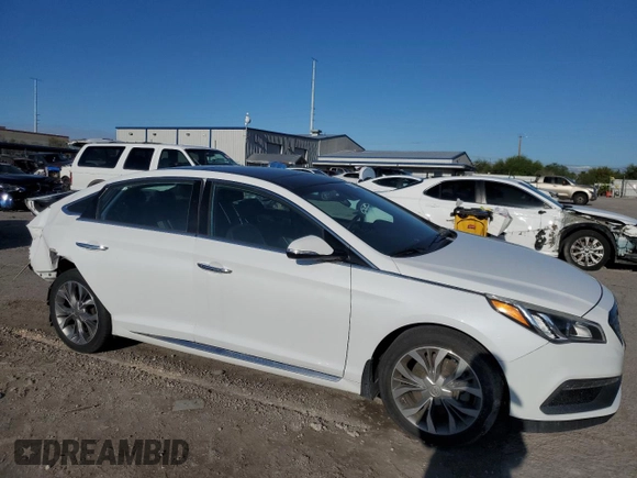 2015 Hyundai Sonata Limited z VIN 5NPE34AB8FH155508, wystawiony jako Copart lot #56140005 z przebiegiem 94 955 mil mil oraz Szkoda całkowita • Salvage title. Historia ofert i sprzedaży dostępna na DreamBid. Obrazek 4.