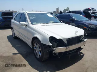 2007 Mercedes-Benz C 280 Luxury с VIN WDBRF54H67F857819, выставлен на аукционе IAAI как лот 42606564 с пробегом 65 107 миль миль и . История ставок и продаж доступна на DreamBid. Изображение 1.