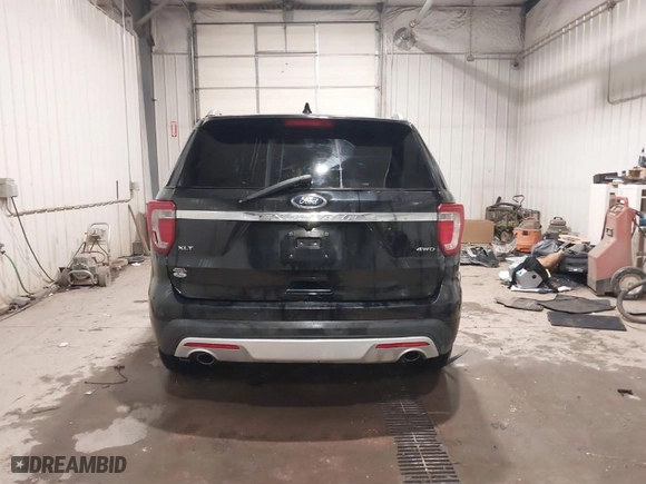 2016 Ford Explorer XLT with VIN 1FM5K8D89GGA31615, listed as a IAAI auction lot 41510316 with 1 mi miles. Bid and sale history available at carsss.com. Image 17.