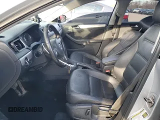2013 Volkswagen Jetta SE с VIN 3VWDX7AJ3DM216163, выставлен на аукционе Copart как лот 49603485 с пробегом 148 045 миль миль и Списание • Salvage title. История ставок и продаж доступна на DreamBid. Изображение 7.