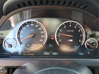 2014 BMW M6 z VIN WBS6C9C51EDV73883, wystawiony jako Copart lot #76395574 z przebiegiem 57 995 mil mil oraz Czysty tytuł • Clean title. Historia ofert i sprzedaży dostępna na DreamBid. Obrazek 9.