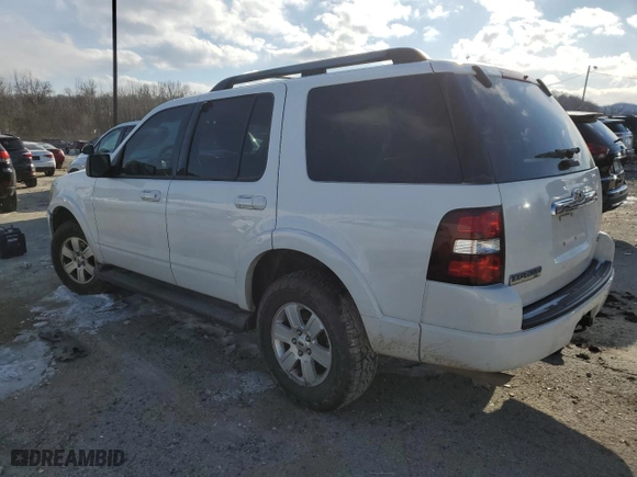 2009 Ford Explorer XLT with VIN 1FMEU73E19UA39465, listed as a Copart auction lot 88307145 with 227325 miles and Non Repairable. Bid and sale history available at carsss.com. Image 2.