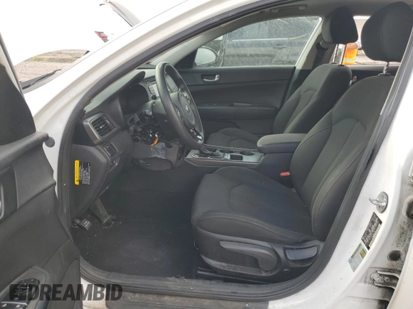 2017 Kia Optima LX z VIN 5XXGT4L34HG139643, wystawiony jako Copart lot #54663845 z przebiegiem 188 053 mil mil oraz Szkoda całkowita • Salvage title. Historia ofert i sprzedaży dostępna na DreamBid. Obrazek 7.