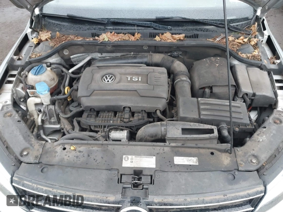2015 Volkswagen Jetta SE с VIN 3VWD17AJ2FM354359, выставлен на аукционе IAAI как лот 41665595 с пробегом 155 748 миль миль и . История ставок и продаж доступна на DreamBid. Изображение 10.
