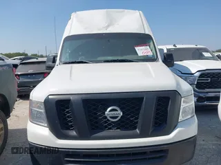 2020 Nissan NV Cargo S с VIN 1N6BF0LY1LN806698, выставлен на аукционе IAAI как лот 42432400 с пробегом 174 673 миль миль и . История ставок и продаж доступна на DreamBid. Изображение 12.