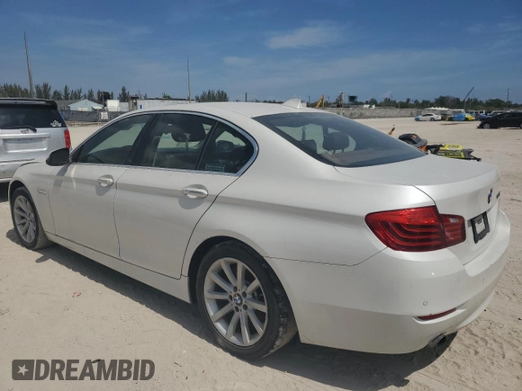2015 BMW 5 Series 535i with VIN WBA5B1C55FG127076, listed as a Copart auction lot 49271335 with 97,700 mi miles and Clean Title. Bid and sale history available at carsss.com. Image 2.