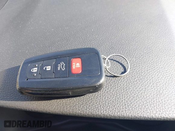 2024 Toyota RAV4 XLE Premium с VIN 2T3C1RFV0RC272866, выставлен на аукционе IAAI как лот 42249629 с пробегом 12 765 миль миль и . История ставок и продаж доступна на DreamBid. Изображение 11.
