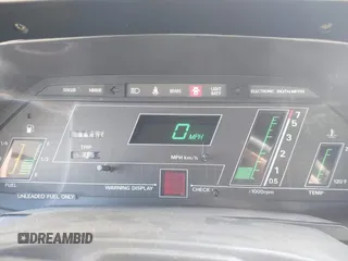 1983 Datsun 280ZX z VIN JN1HZ04S3DX579019, wystawiony jako IAAI lot #41825629 z przebiegiem 136 430 mil mil oraz . Historia ofert i sprzedaży dostępna na DreamBid. Obrazek 7.