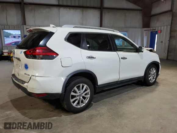 2017 Nissan Rogue SV with VIN 5N1AT2MV3HC886902, listed as a Copart auction lot 57789005 with 130,445 mi miles and Salvage title. Bid and sale history available at DreamBid. Image 3.
