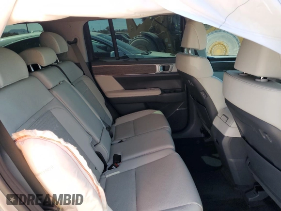 2024 Hyundai Santa Fe Limited z VIN 5NMP44GL3RH017107, wystawiony jako Copart lot #47142385 z przebiegiem 21 754 mil mil oraz Szkoda całkowita • Salvage title. Historia ofert i sprzedaży dostępna na DreamBid. Obrazek 10.