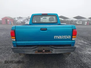 1995 Mazda B-Series Truck z VIN 4F4CR12A4STM06113, wystawiony jako IAAI lot #41674480 z przebiegiem 290 348 mil mil oraz . Historia ofert i sprzedaży dostępna na DreamBid. Obrazek 8.