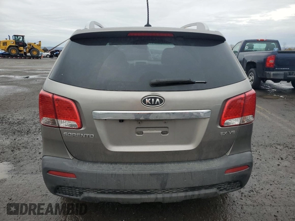 2011 Kia Sorento EX with VIN 5XYKUDA2XBG090551, listed as a Copart auction lot 51905645 with 192,958 mi miles and Clean Title. Bid and sale history available at carsss.com. Image 6.
