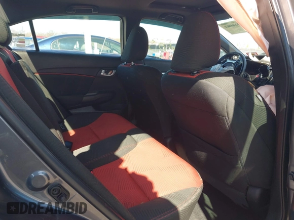 2015 Honda Civic Sedan Si with VIN 2HGFB6E50FH703745, listed as a IAAI auction lot 41910964 with 121,107 mi miles. Bid and sale history available at carsss.com. Image 8.