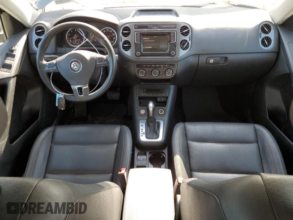 2017 Volkswagen Tiguan S with VIN WVGBV7AX1HK017920, listed as a Copart auction lot 55531125 with 126,129 mi miles and Clean Title. Bid and sale history available at DreamBid. Image 8.