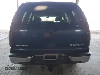 2004 Chevrolet Tahoe LS with VIN 1GNEC13V14R200632, listed as a Copart auction lot 74613094 with 303,254 mi miles and Salvage Title. Bid and sale history available at carsss.com. Image 6.