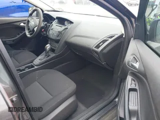 2015 Ford Focus SE с VIN 1FADP3F2XFL353236, выставлен на аукционе IAAI как лот 42258202 с пробегом 28 606 миль миль и . История ставок и продаж доступна на DreamBid. Изображение 5.