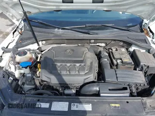 2018 Volkswagen Passat SE z VIN 1VWBA7A33JC031098, wystawiony jako IAAI lot #41915976 z przebiegiem 147 454 mil mil oraz . Historia ofert i sprzedaży dostępna na DreamBid. Obrazek 10.