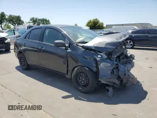 2008 Toyota Yaris z VIN JTDBT923381297038, wystawiony jako Copart lot #55093195 z przebiegiem 295 991 mil mil oraz Nie do naprawy • Non repairable. Historia ofert i sprzedaży dostępna na DreamBid. Obrazek 4.