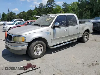 2002 Ford F-150 XLT with VIN 1FTRW076X2KC76466, listed as a Copart auction lot 55033005 with 0 mi miles and Clean Title. Bid and sale history available at carsss.com. Image 1.