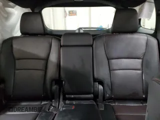2024 Honda Passport Black Edition z VIN 5FNYF8H81RB018256, wystawiony jako Copart lot #47196055 z przebiegiem 4656 mil mil oraz Szkody całkowita. Historia ofert i sprzedaży dostępna na DreamBid. Obrazek 10.