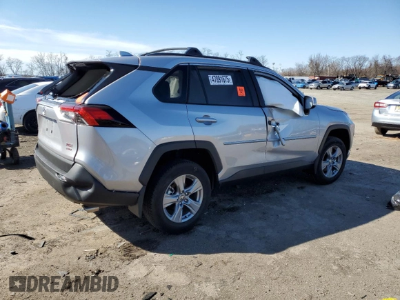 2024 Toyota RAV4 XLE with VIN 2T3P1RFV9RC473070, listed as a Copart auction lot 47891675 with 7,188 mi miles and Salvage Title. Bid and sale history available at DreamBid. Image 3.