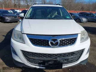 2011 Mazda CX-9 Grand Touring with VIN JM3TB3DV9B0305957, listed as a IAAI auction lot 41506536 with 259,001 mi miles. Bid and sale history available at carsss.com. Image 12.
